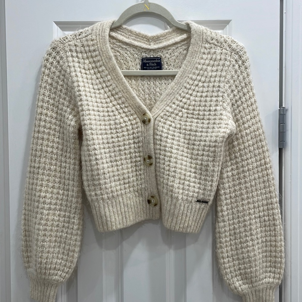 Abercrombie Cropped Sweater
